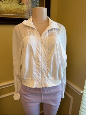 lululemon athletica White Lightweight Zip Jacket